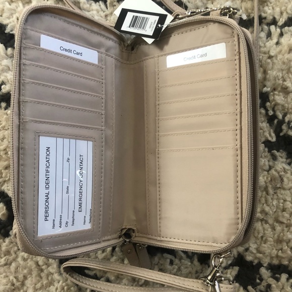 Bruno Collection BRAND NEW Crossbody Purse - Picture 4 of 5